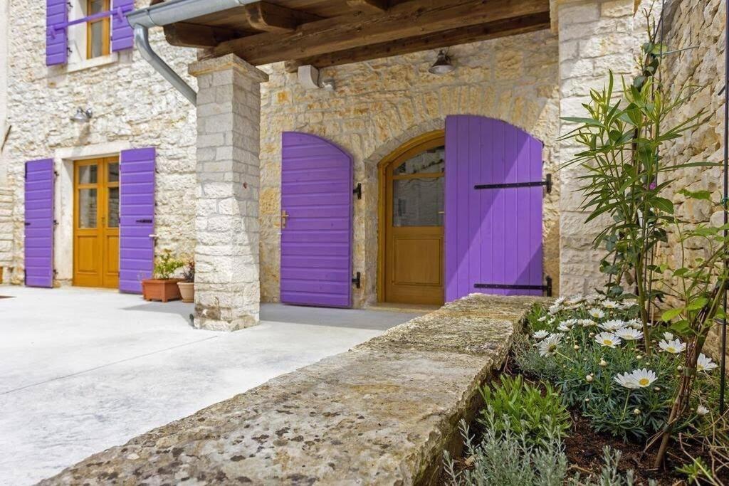 House Kristina **** Villa Burići Dış mekan fotoğraf