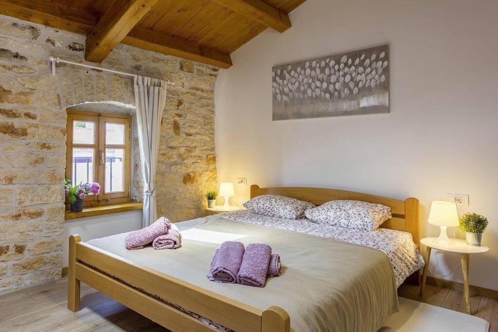 House Kristina **** Villa Burići Dış mekan fotoğraf